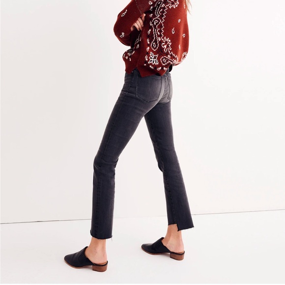 Cali Demi Boot Jeans - Picture 2 of 5